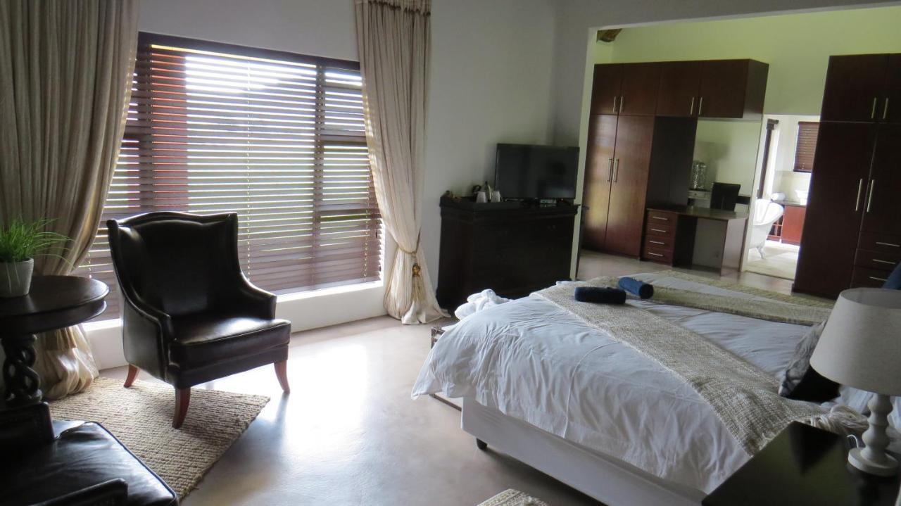 Parkview Safari Lodge Колчестер Екстер'єр фото
